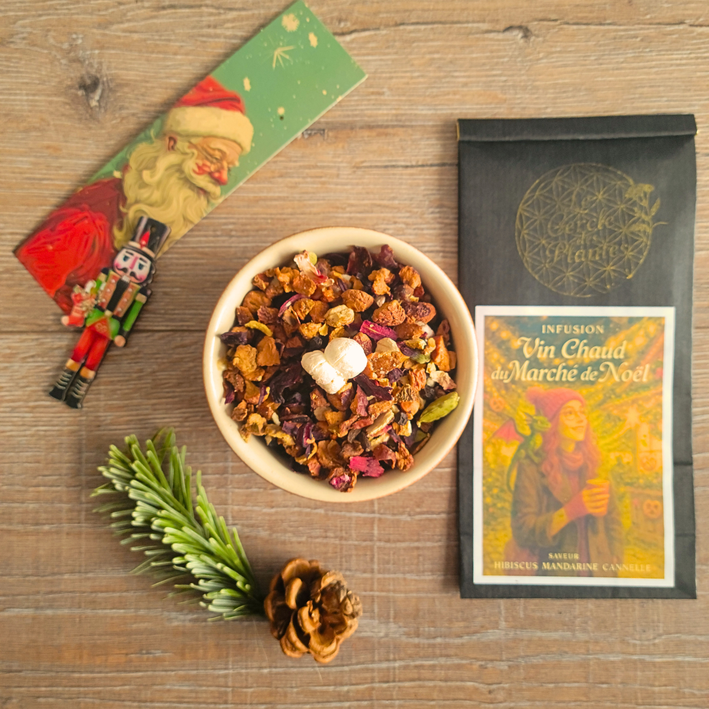 Vin Chaud du Marché de Noël – Infusion aromatisée à l’hibiscus, à la mandarine et à la cannelle – acidulée et épicée